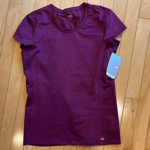 alo short sleeve top